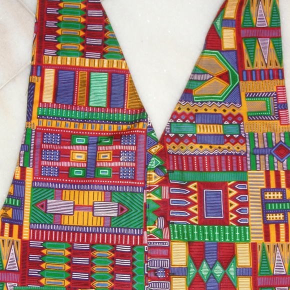 Men Formal and Special Occasion Vest - Picture 2 of 3